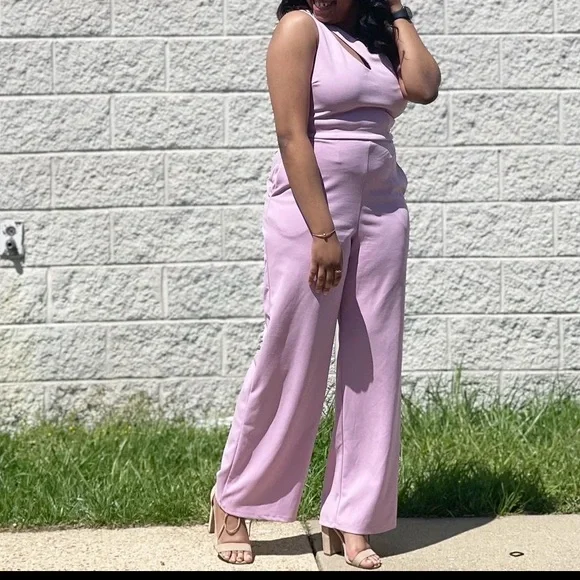 One- Shoulder Lilac Jumpsuit - Picture 5 of 10